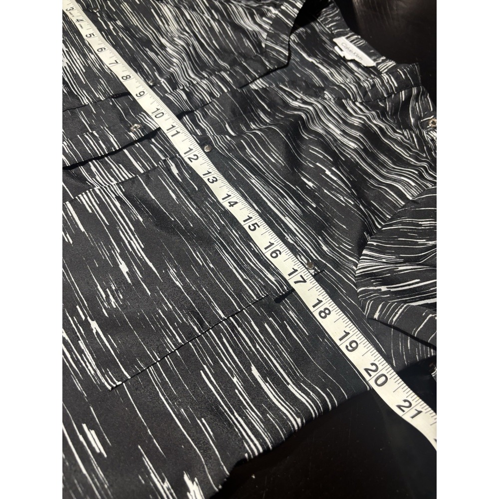 Calvin Klein Women's Blouse M Black White Abstract Print Roll Tab Sleeve - Picture 13 of 16